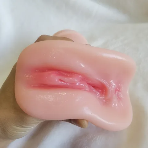 Flexible design of pocket pussy